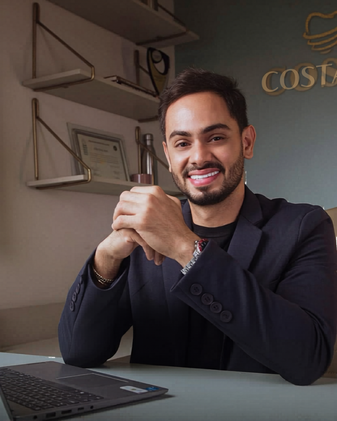 Dr. Jonathan Costa